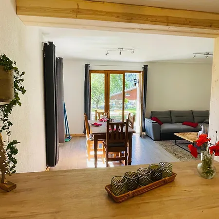 Situe En Rez De Jardin Avec Piscine Privee En Ete Apartment Séez