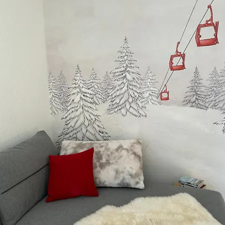 Situe En Rez De Jardin Avec Piscine Privee En Ete Apartment